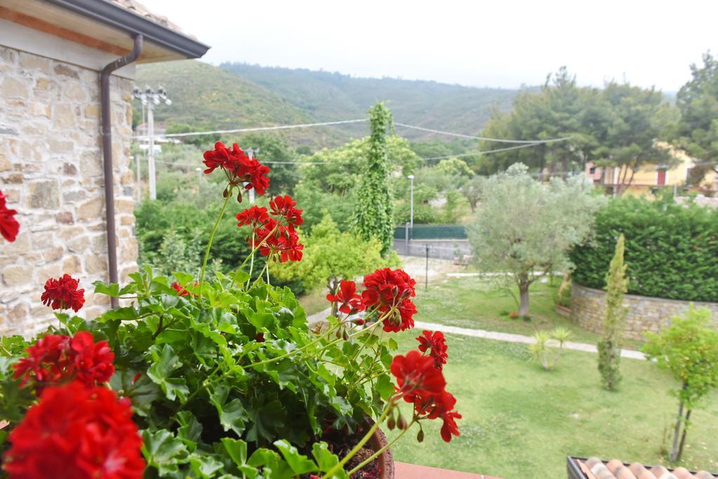 Casa Vacanze Il Cenito Кастелабате Екстериор снимка